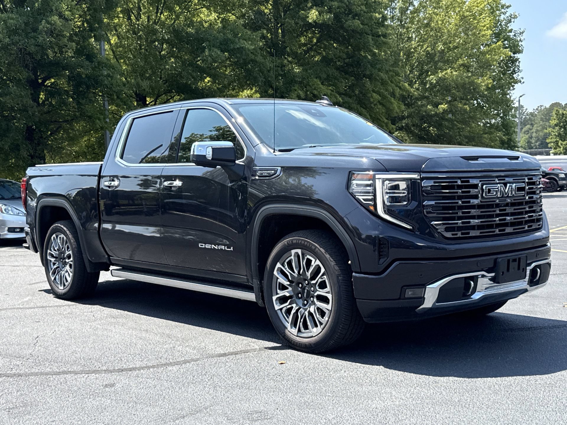 Used 2023 GMC Sierra 1500 Denali Ultimate AWD/4WD image 23
