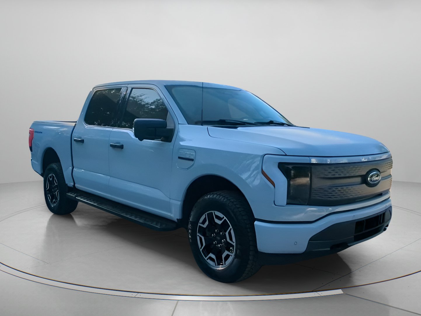 Certified 2023 Ford F150 Lightning XLT AWD/4WD image 2