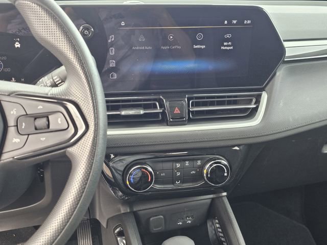 Used 2024 Chevrolet TrailBlazer LT image 9