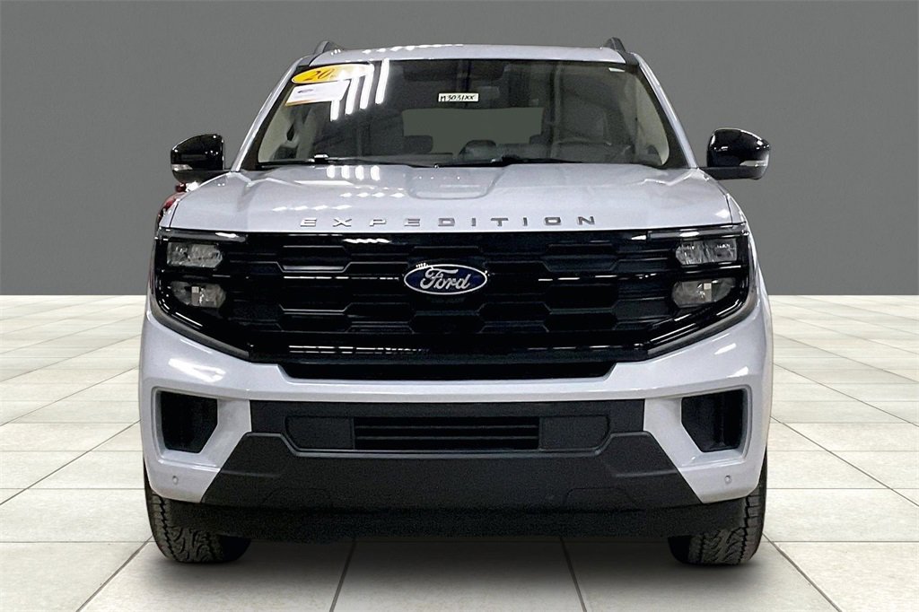 Certified 2025 Ford Expedition Max Active image 3