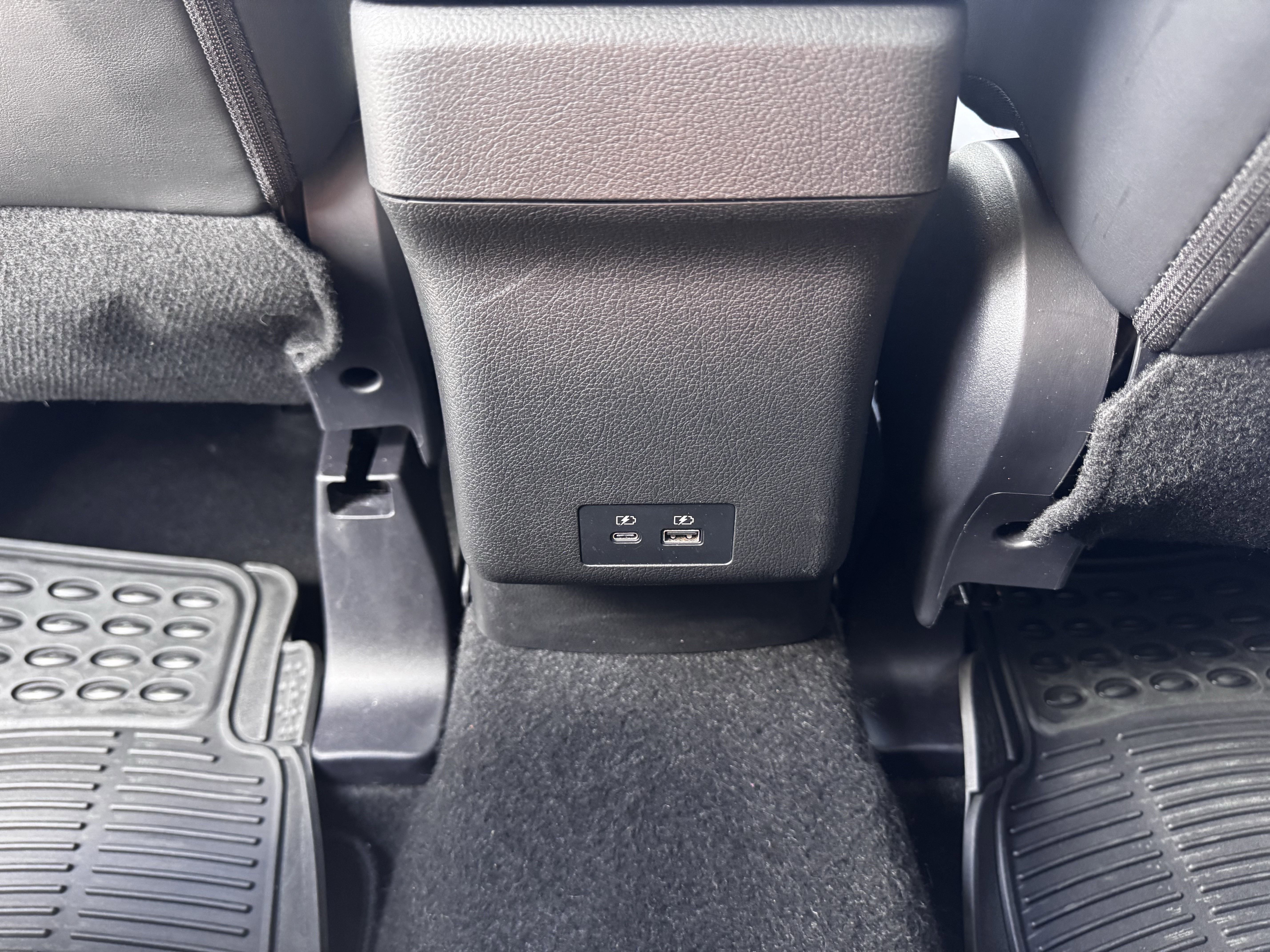 Used 2024 Mitsubishi Outlander Sport AWD image 33