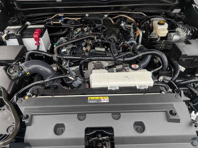 Used 2025 Toyota Tacoma Limited AWD/4WD image 16