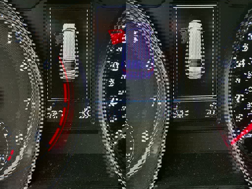 Used 2021 Volkswagen Atlas SE w/ Panoramic Sunroof Package image 43