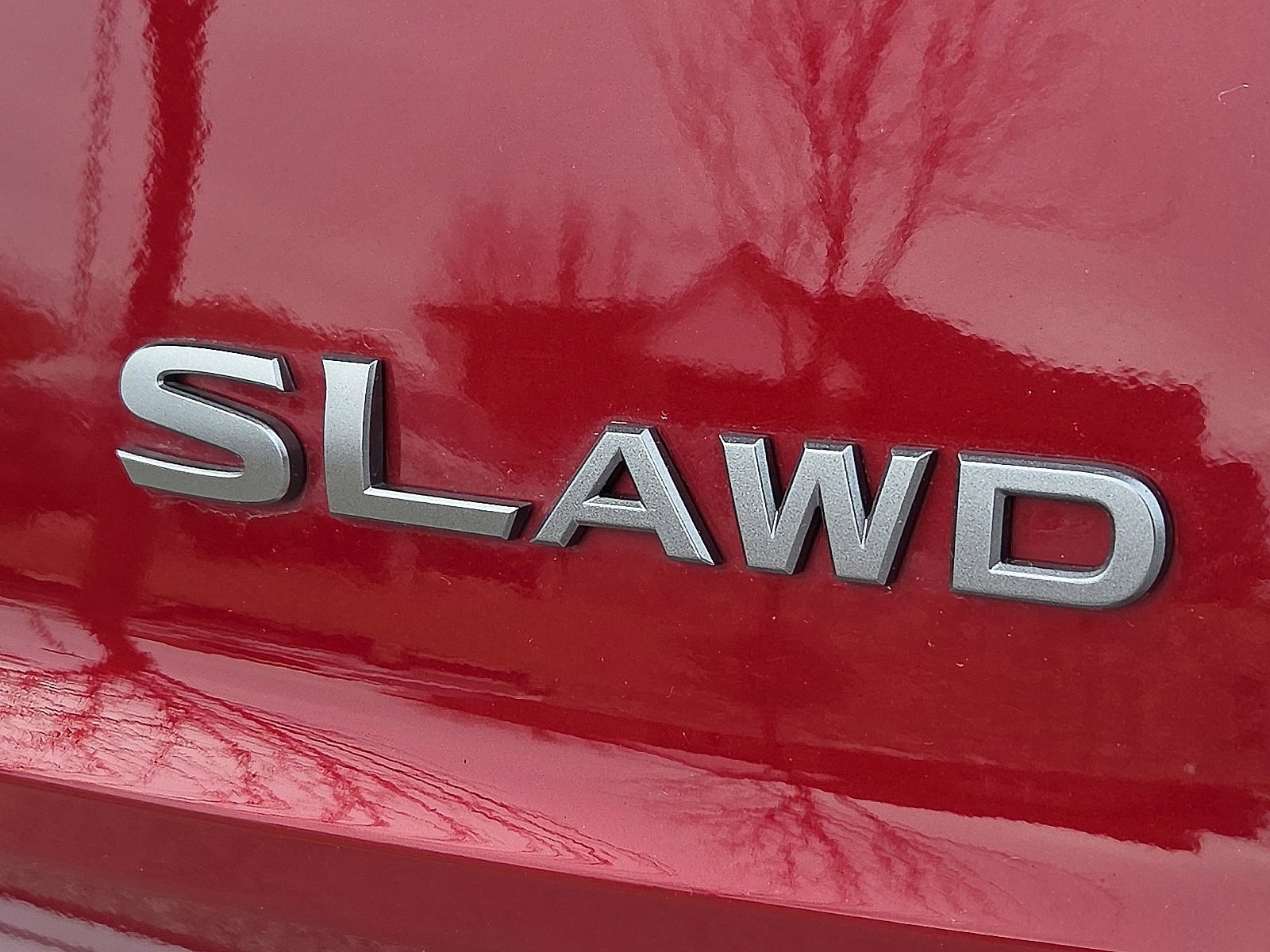 Used 2025 Nissan Rogue SL image 9