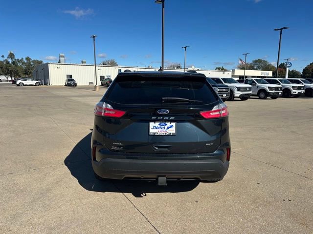 Certified 2022 Ford Edge SEL w/ Sport Appearance Package image 5
