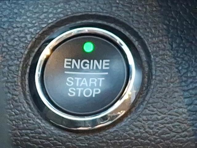 Certified 2022 Ford F350 Lariat w/ Lariat Ultimate Package image 25