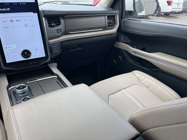 Certified 2023 Ford Expedition Limited AWD/4WD image 20