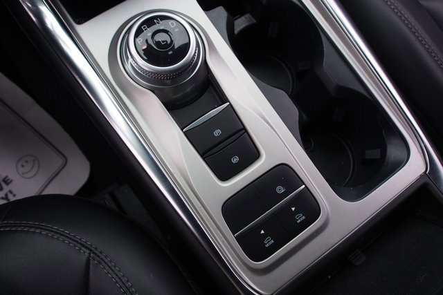 Certified 2022 Ford Explorer XLT w/ Equipment Group 202A image 28