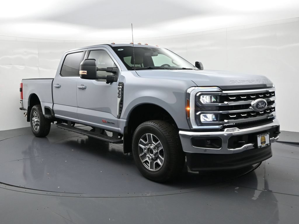 Certified 2026 Ford F350 Lariat w/ Lariat Premium Package AWD/4WD image 4