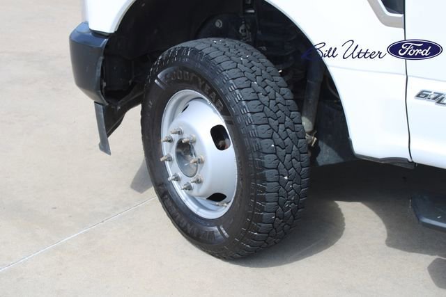Certified 2022 Ford F350 XL w/ Power Equipment Group AWD/4WD image 9