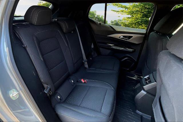 Used 2025 Chevrolet Equinox EV LT image 27