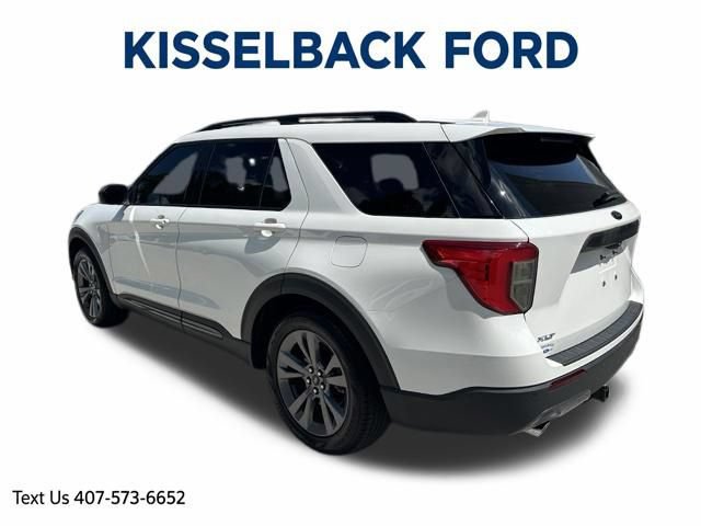 Certified 2021 Ford Explorer XLT w/ Equipment Group 202A RWD image 7