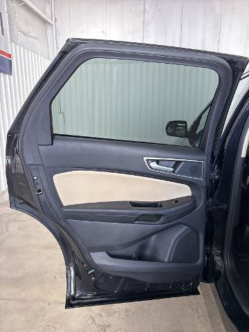 Certified 2019 Ford Edge SEL w/ Equipment Group 201A FWD image 14