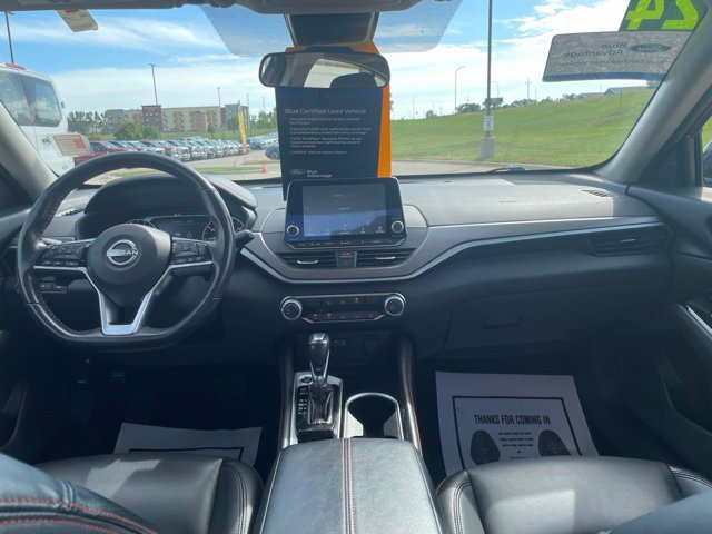 Used 2024 Nissan Altima 2.5 SR FWD image 23