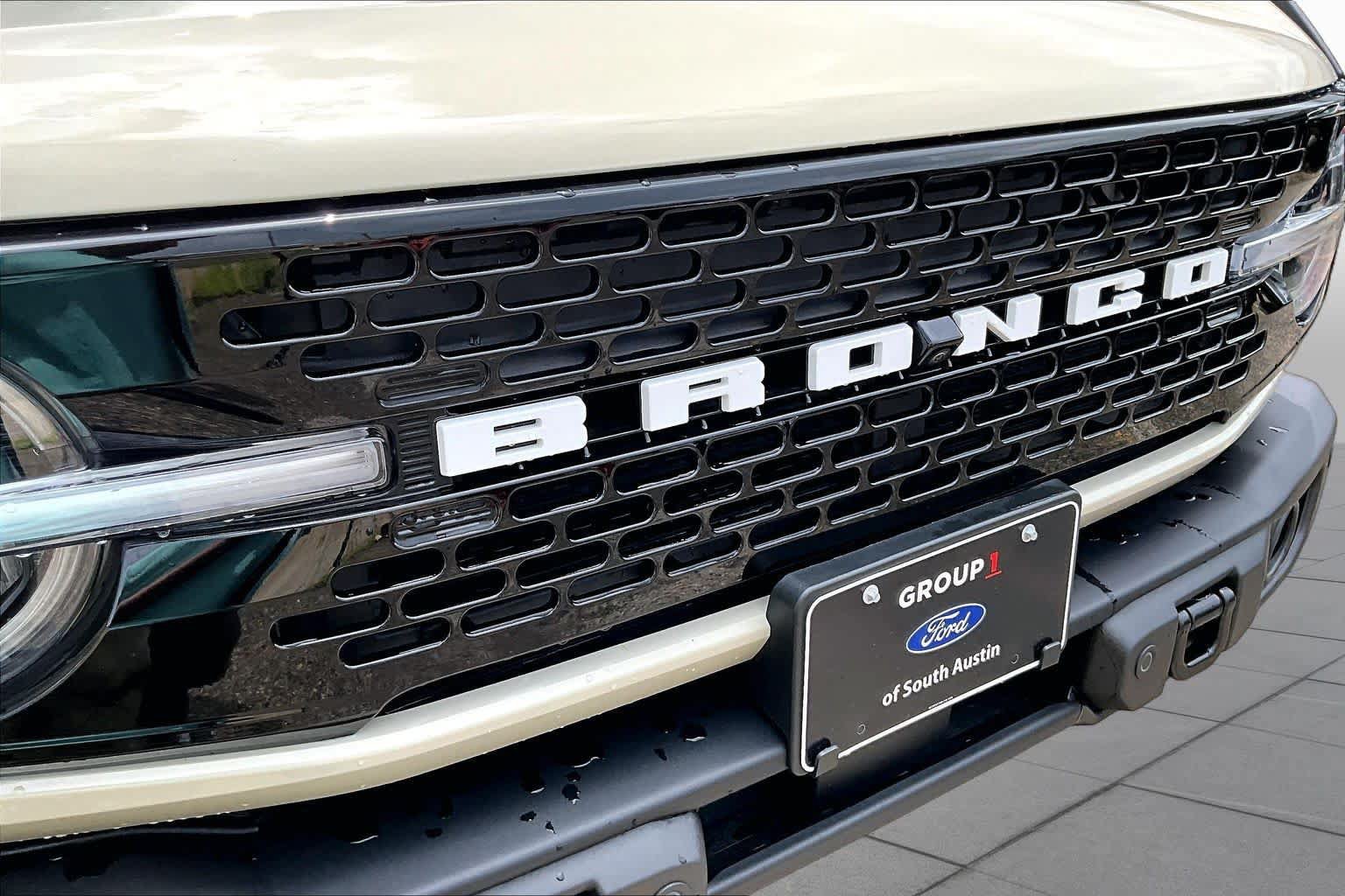 Certified 2025 Ford Bronco Badlands AWD/4WD image 30