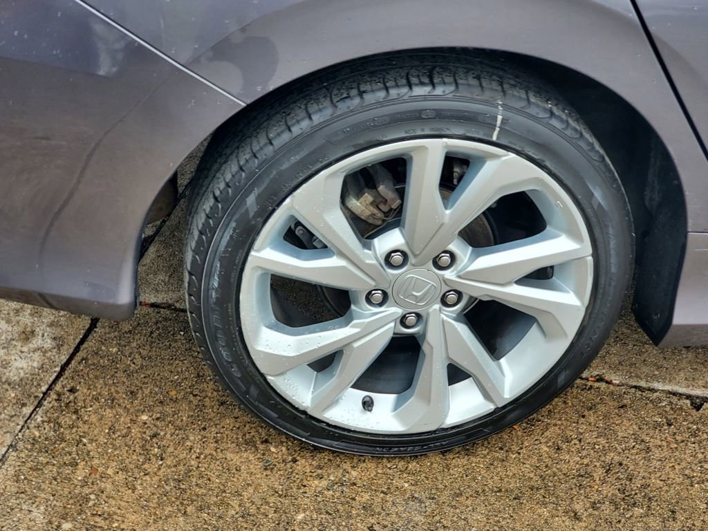 Used 2021 Honda Civic Sport image 5