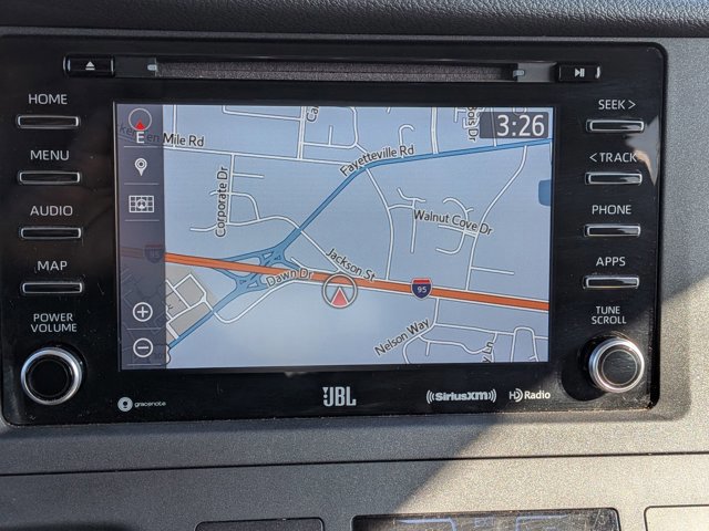 Used 2020 Toyota Sienna Limited Premium image 25