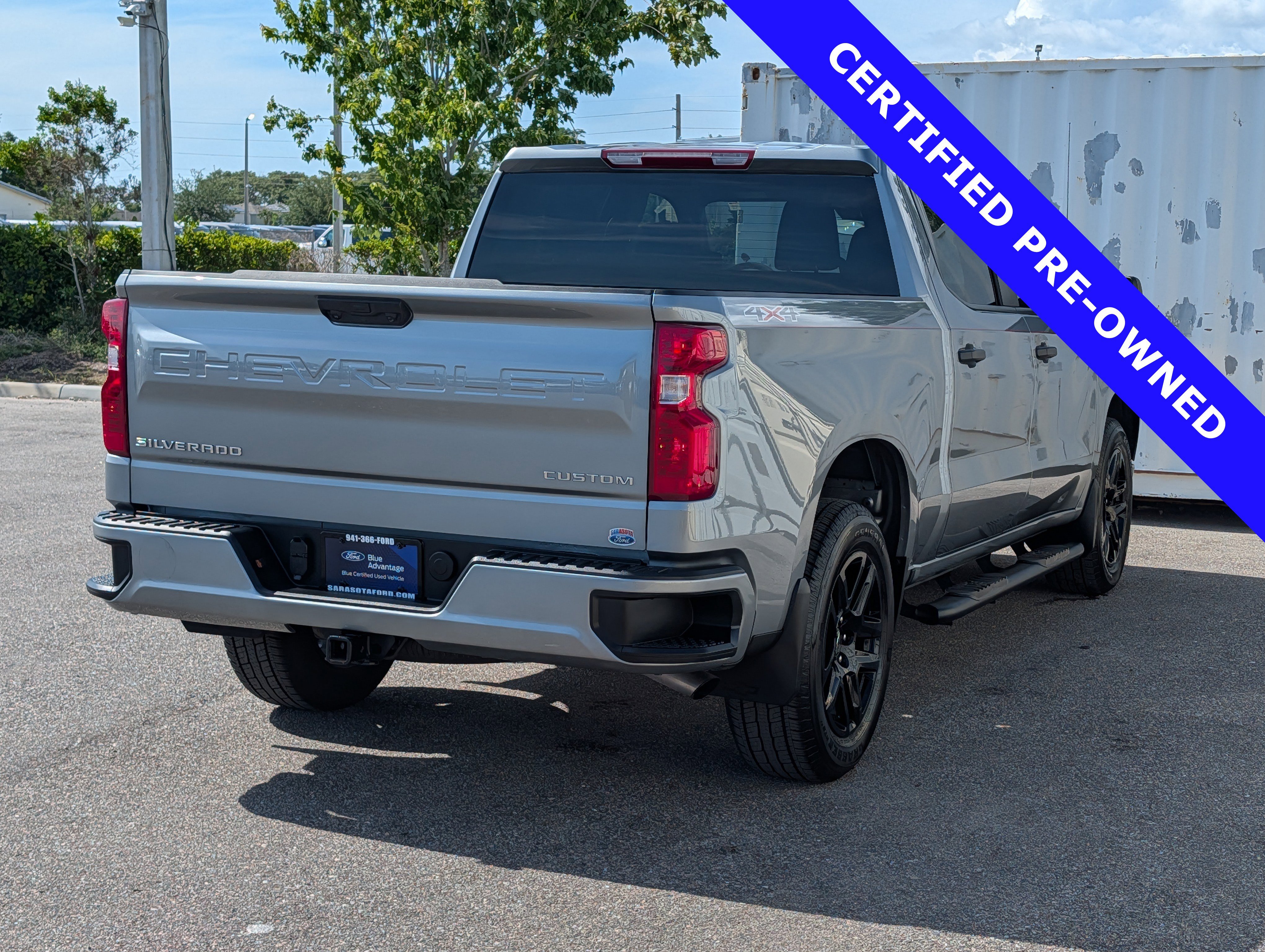 Used 2025 Chevrolet Silverado 1500 Custom AWD/4WD image 4