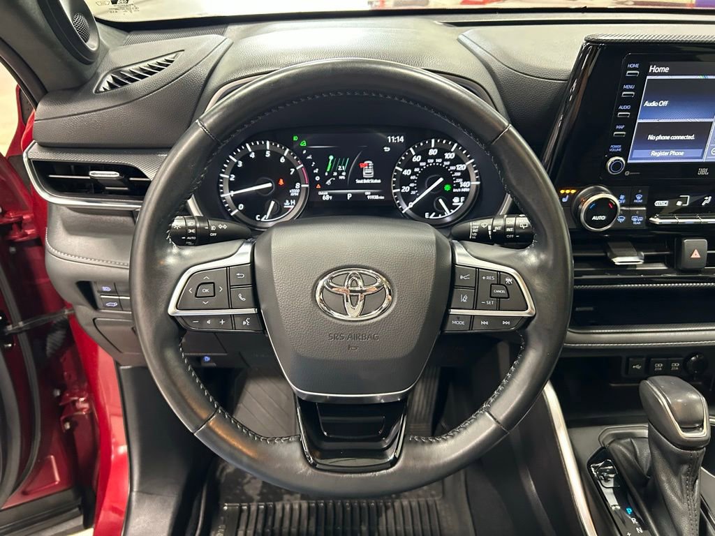 Used 2021 Toyota Highlander XSE AWD/4WD image 15