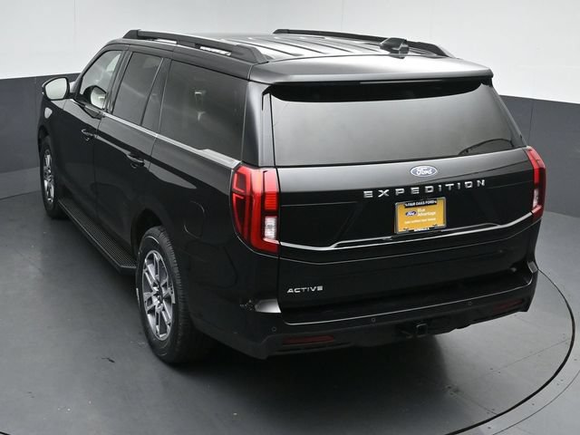 Certified 2025 Ford Expedition Active AWD/4WD image 51