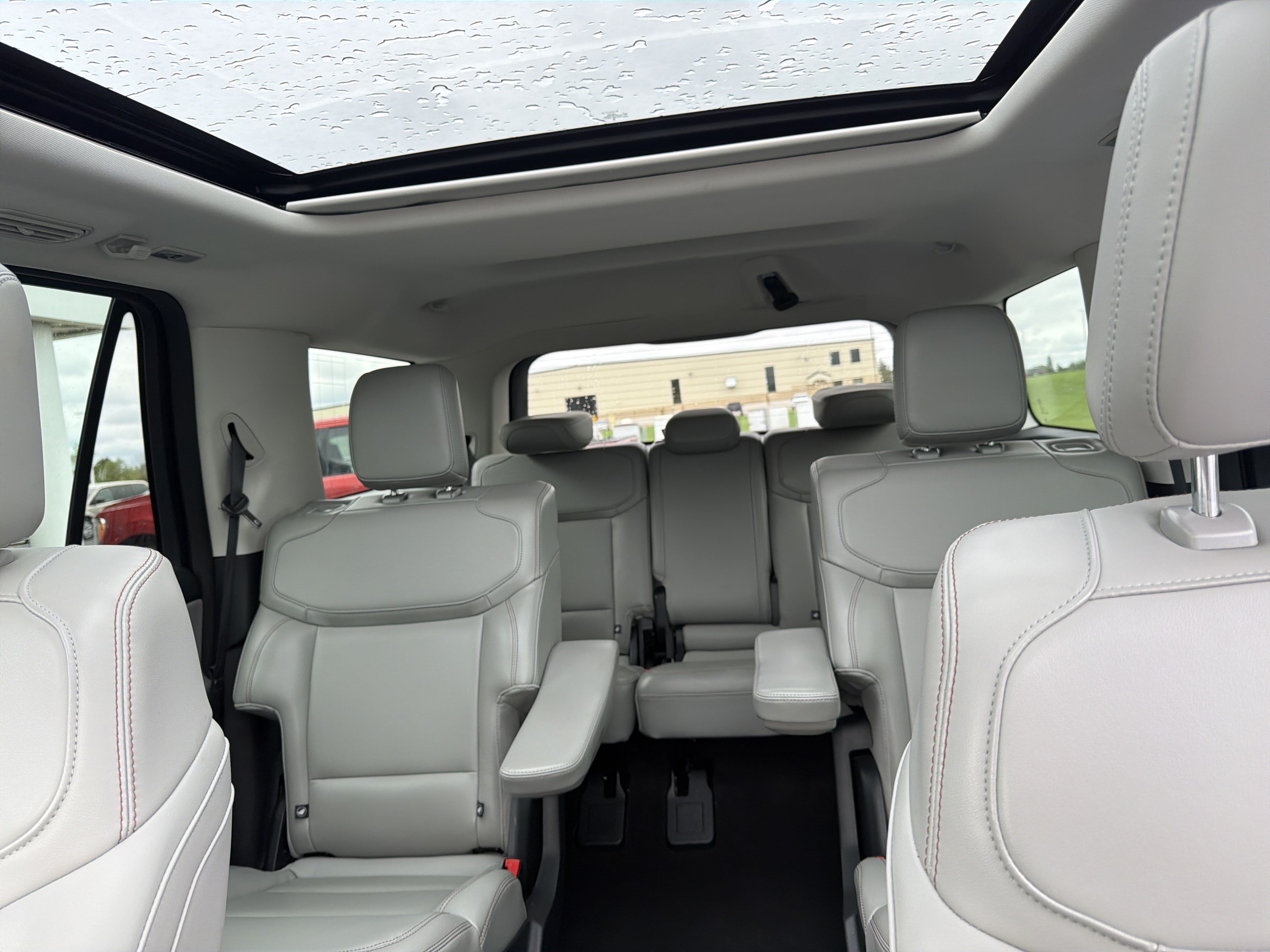 Certified 2025 Ford Expedition Active AWD/4WD image 55
