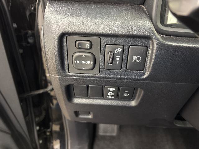Used 2024 Toyota 4Runner SR5 image 9
