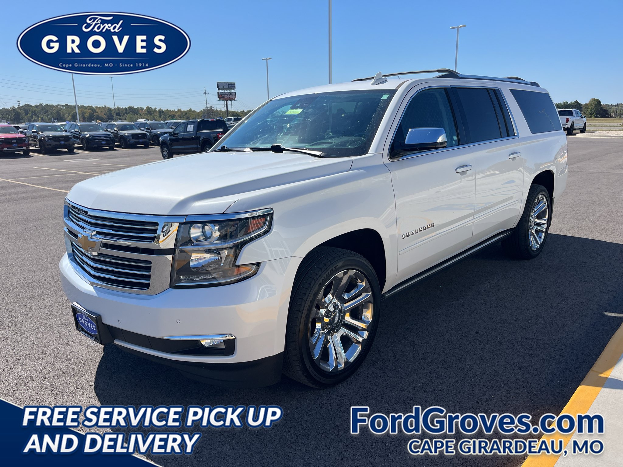 Used 2020 Chevrolet Suburban Premier w/ Premier Plus Edition AWD/4WD image 1