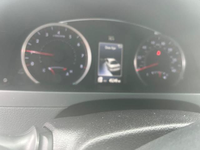 Used 2017 Toyota Camry XSE w/ Moonroof Package FWD image 14