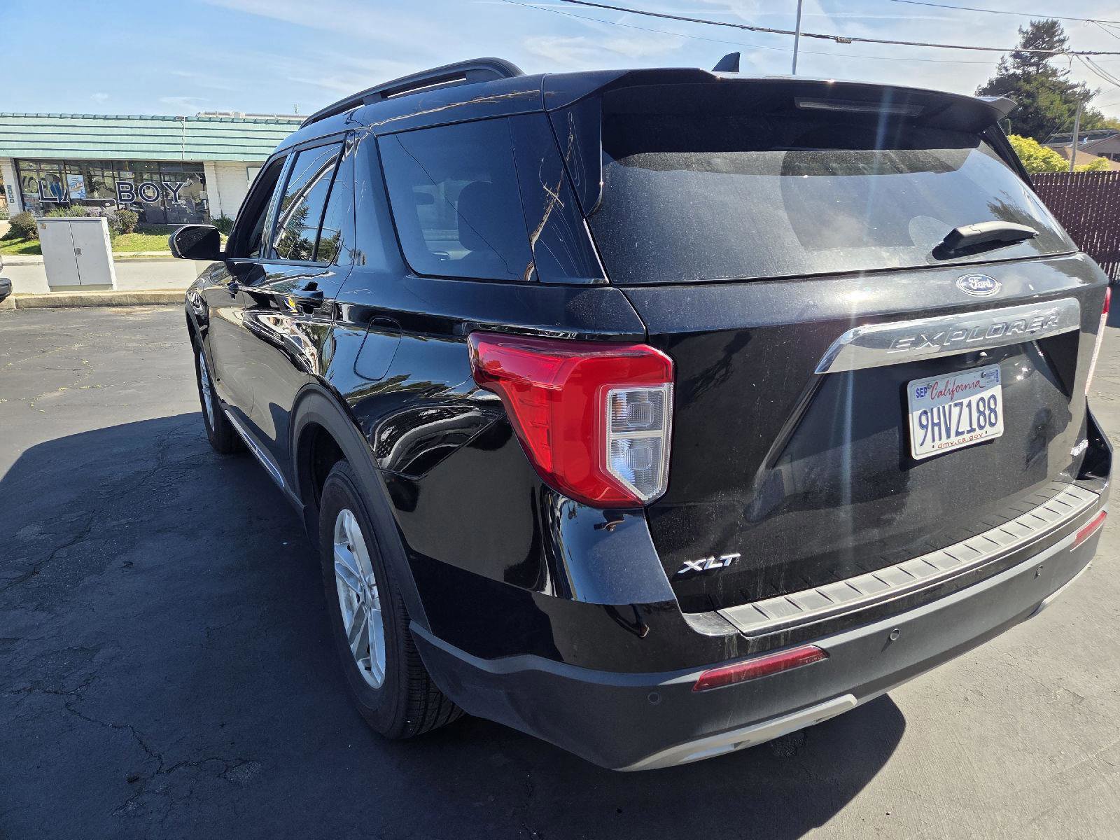 Certified 2023 Ford Explorer XLT w/ Equipment Group 202A image 2