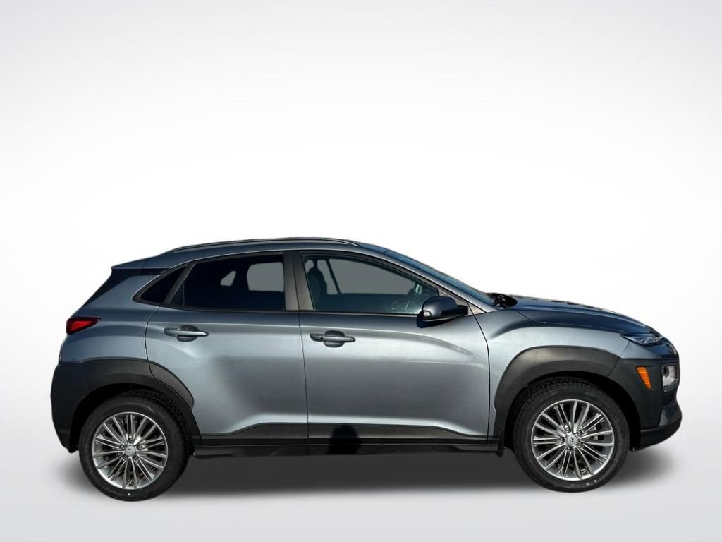 Used 2021 Hyundai Kona SEL Plus image 3