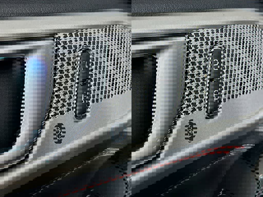 Certified 2022 Ford Explorer ST-Line w/ Class IV Trailer Tow Package image 32