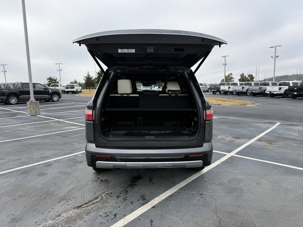 Used 2024 Toyota Sequoia Capstone image 9