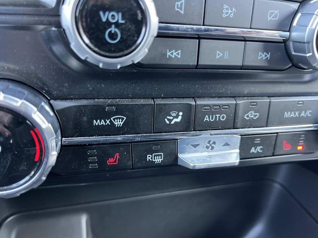 Certified 2023 Ford F150 XLT w/ Equipment Group 302A High image 36