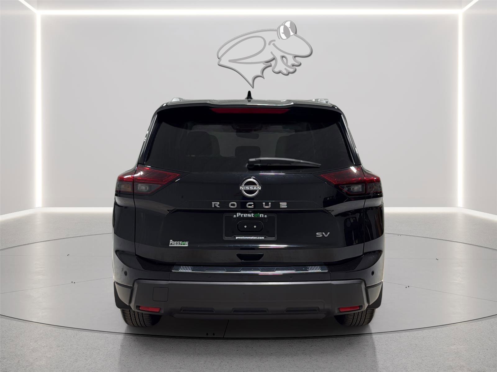 Used 2024 Nissan Rogue SV w/ SV Premium Package FWD image 4