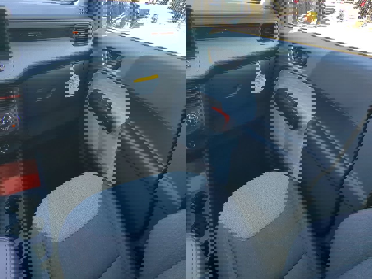 Certified 2024 Ford Maverick XLT w/ XLT Luxury Package image 15