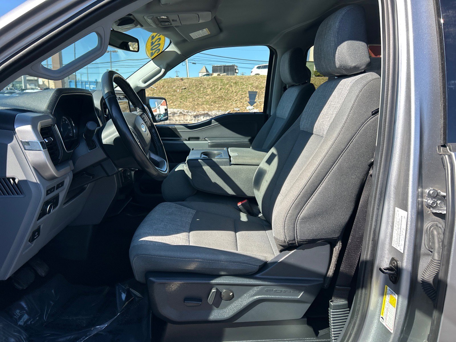 Certified 2022 Ford F150 XLT w/ Equipment Group 302A High image 6