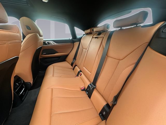 Used 2025 BMW i4 xDrive40i w/ Premium Package AWD/4WD image 16