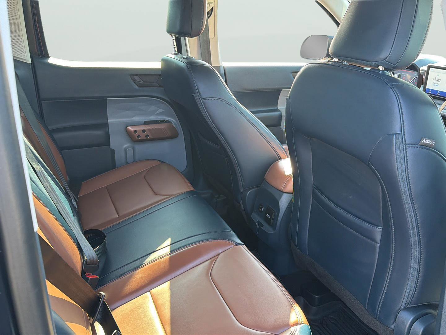 Certified 2022 Ford Maverick Lariat w/ Lariat Luxury Package image 15