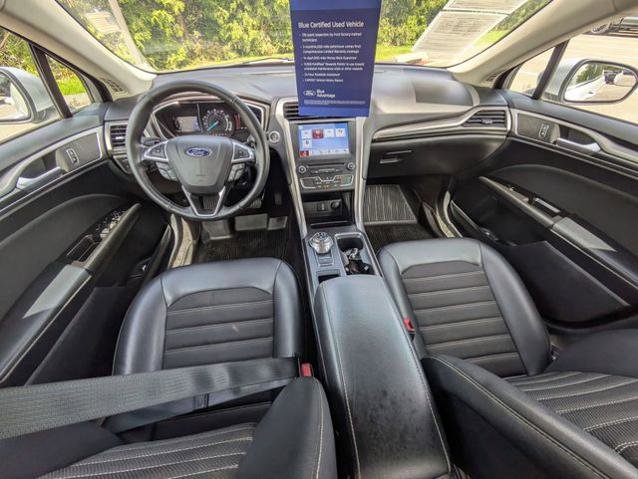 Certified 2017 Ford Fusion SE w/ Equipment Group 201A AWD/4WD image 32