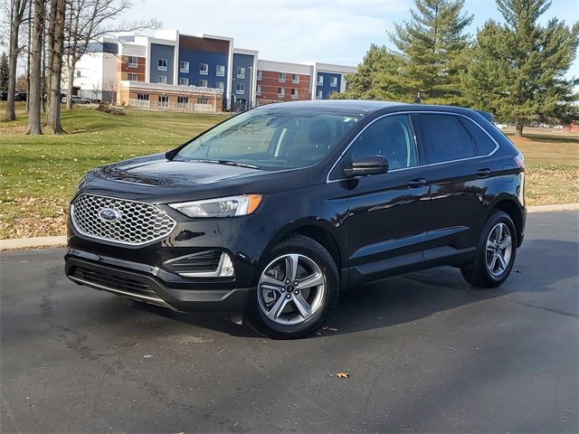 Certified 2024 Ford Edge SEL w/ Convenience Package image 5