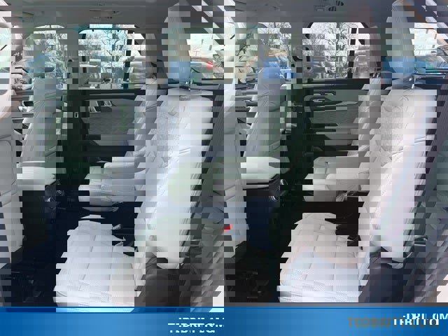 Certified 2025 Ford Explorer Platinum w/ Ultimate Package image 12