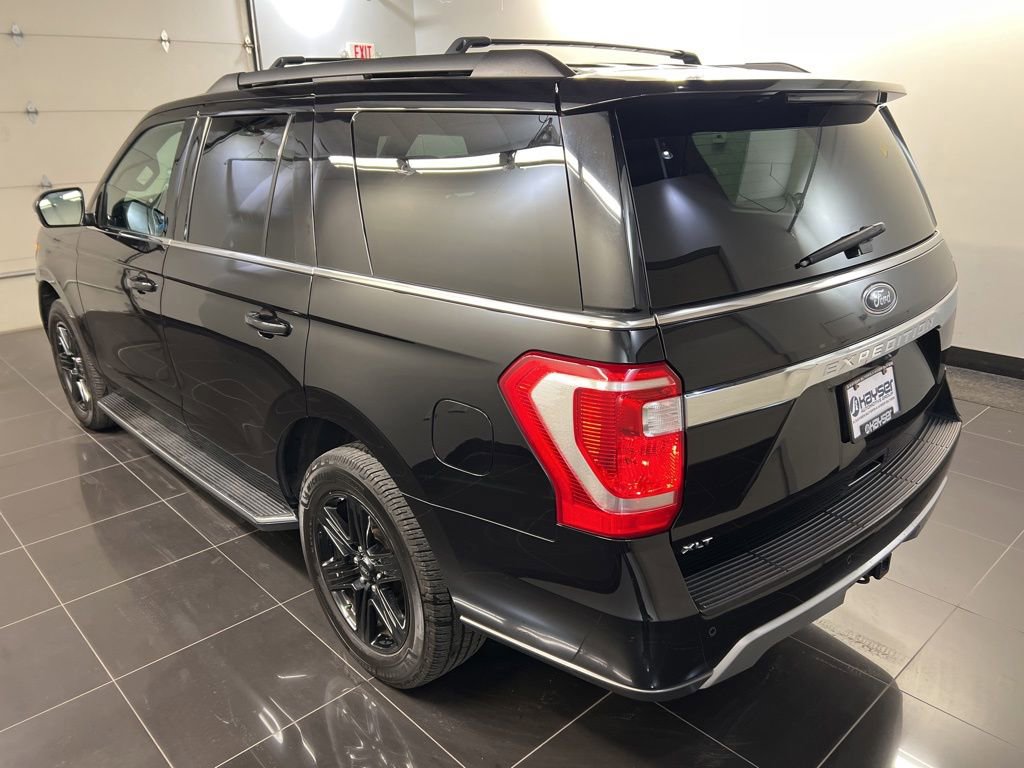 Certified 2020 Ford Expedition XLT w/ Equipment Group 202A AWD/4WD image 4