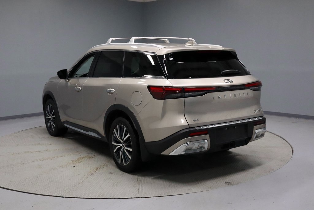 Used 2022 INFINITI QX60 Sensory w/ Vision Package image 3