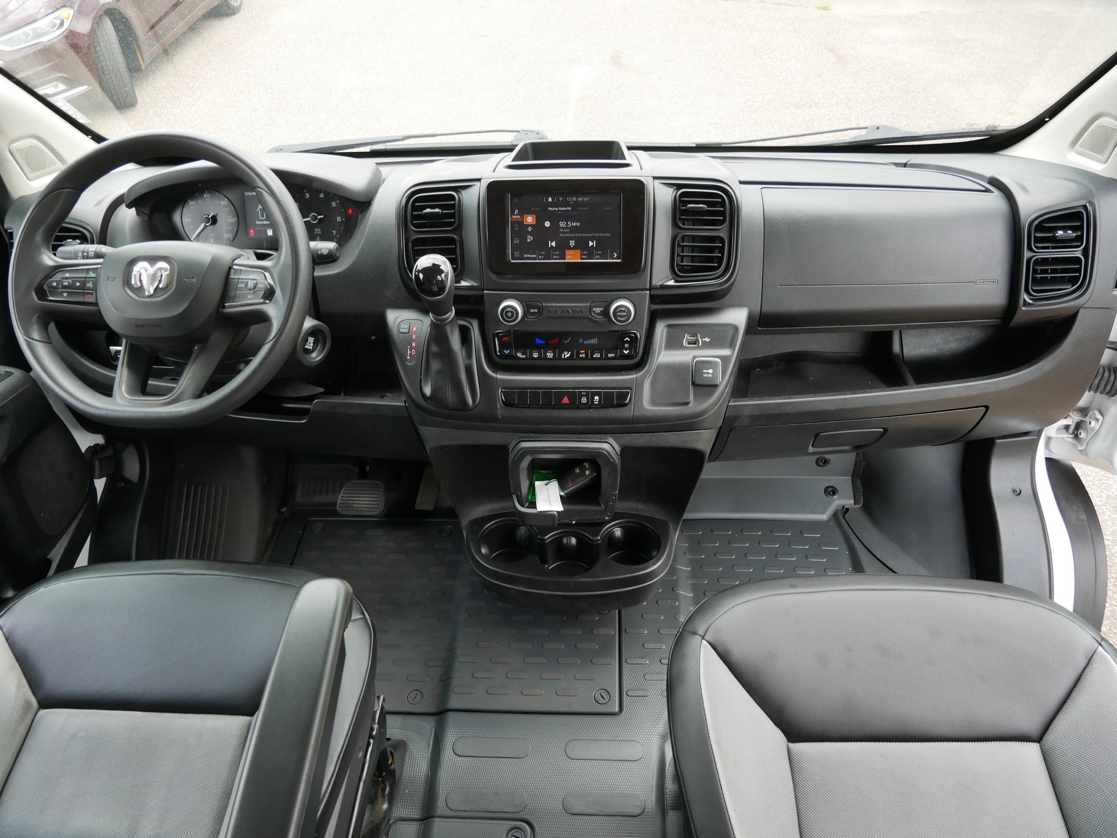 Used 2023 RAM ProMaster 2500 FWD image 10