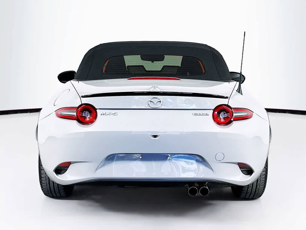 Used 2024 MAZDA MX-5 Miata Club RWD image 5