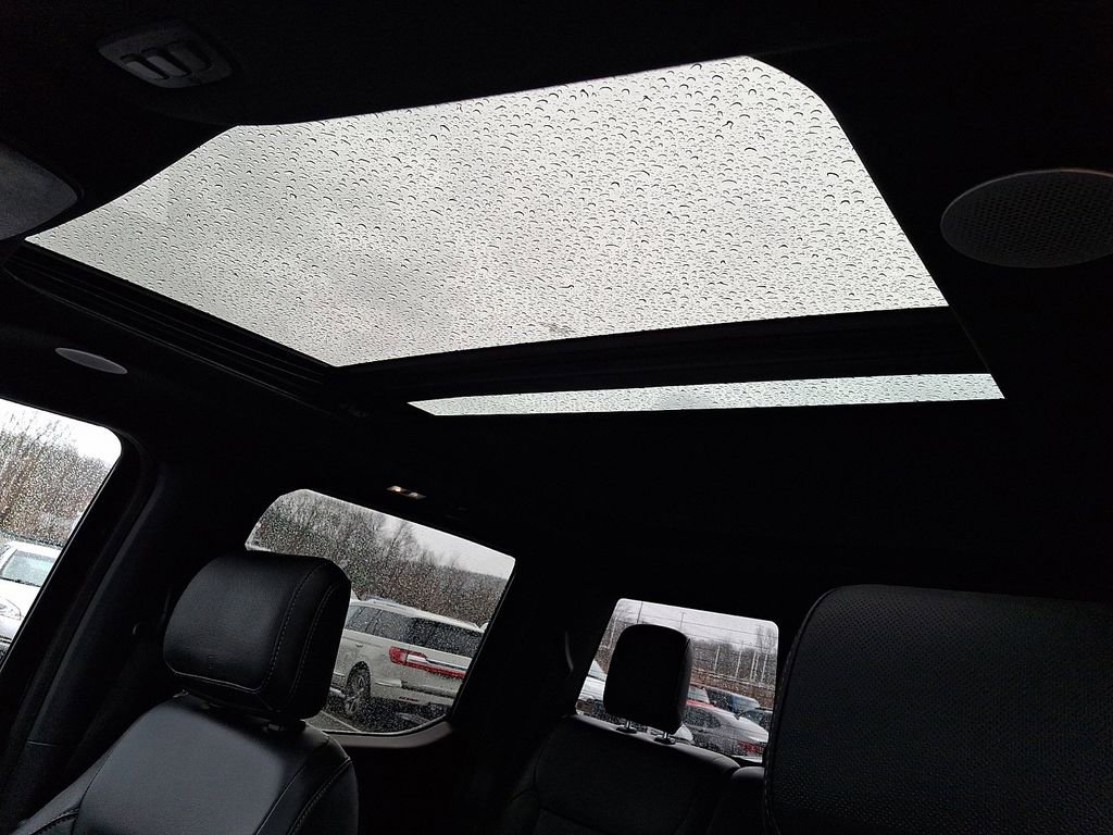 Certified 2023 Ford F150 Lariat w/ Equipment Group 502A High image 14