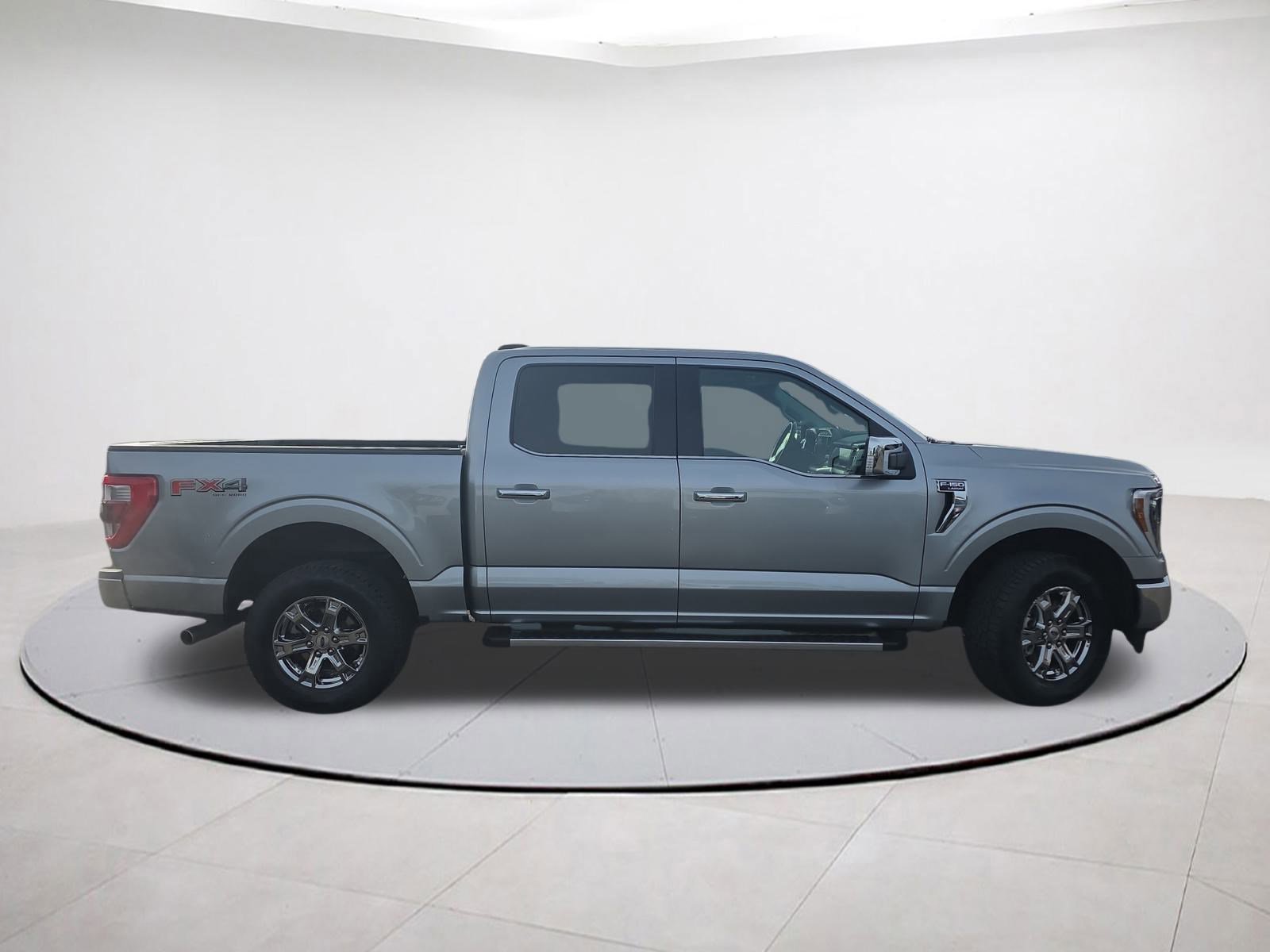 Certified 2022 Ford F150 Lariat w/ Equipment Group 502A High image 7