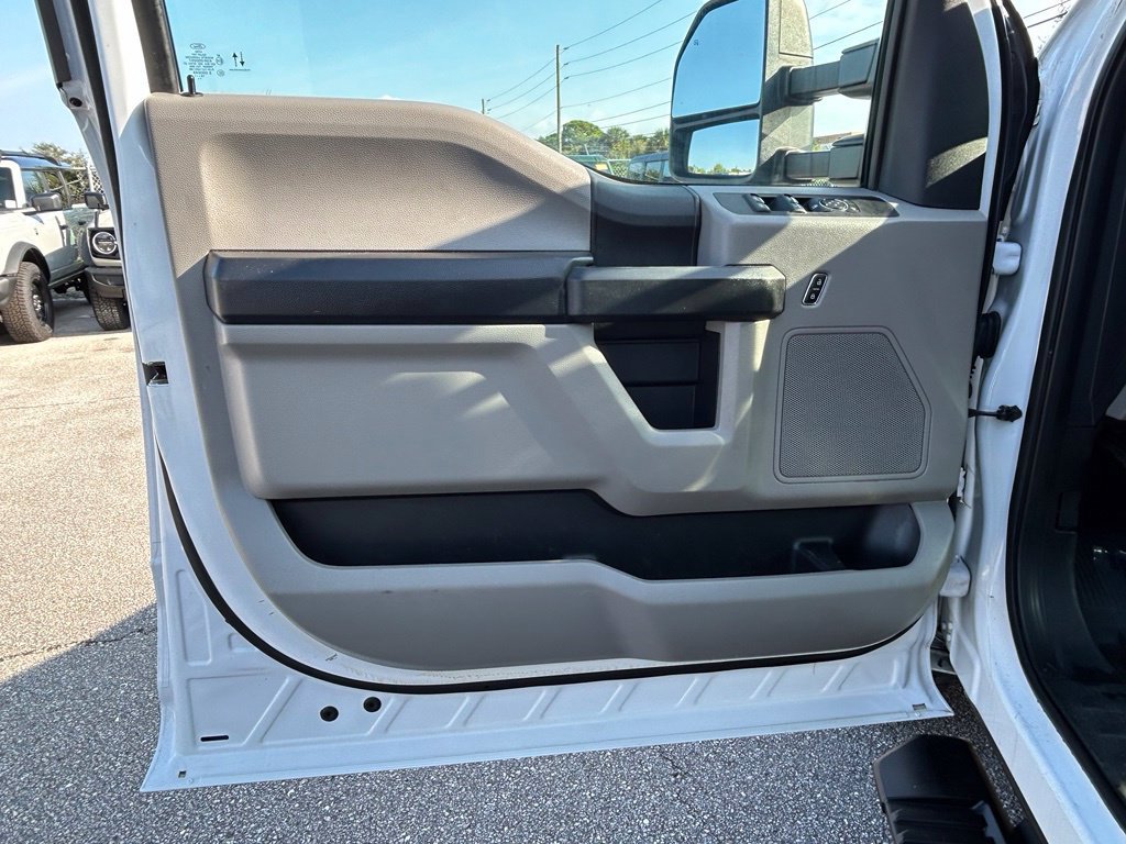 Certified 2019 Ford F350 XL w/ Power Equipment Group RWD image 32