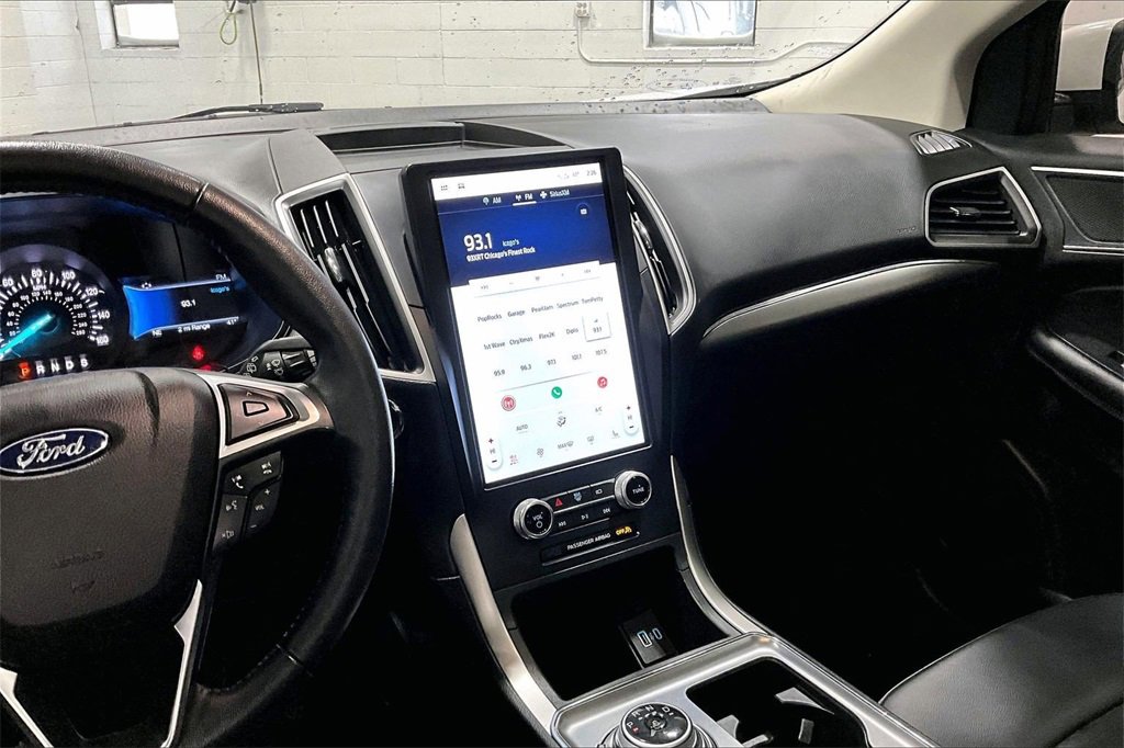 Certified 2022 Ford Edge SEL w/ Convenience Package image 6