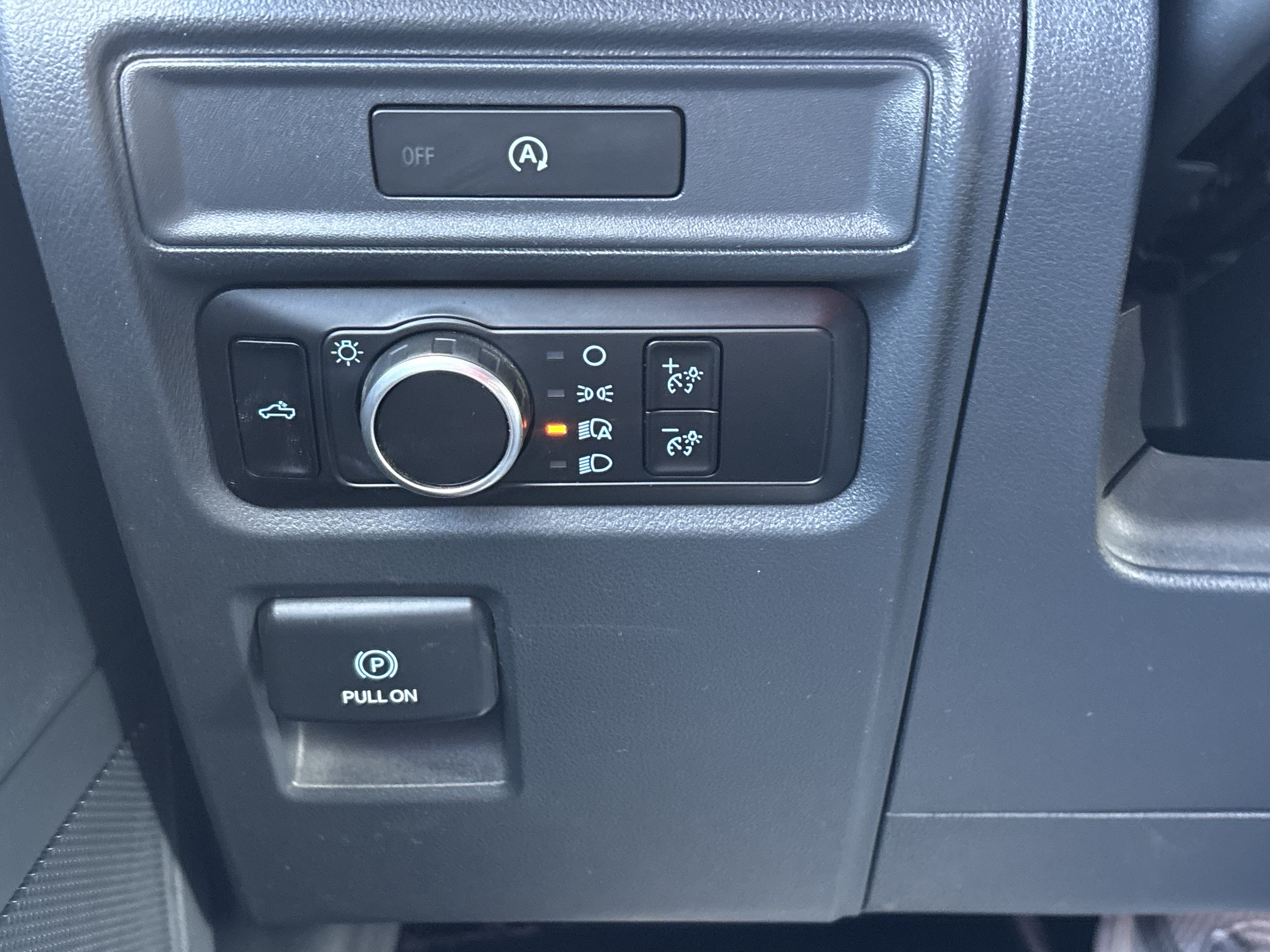 Certified 2025 Ford F150 STX RWD image 36